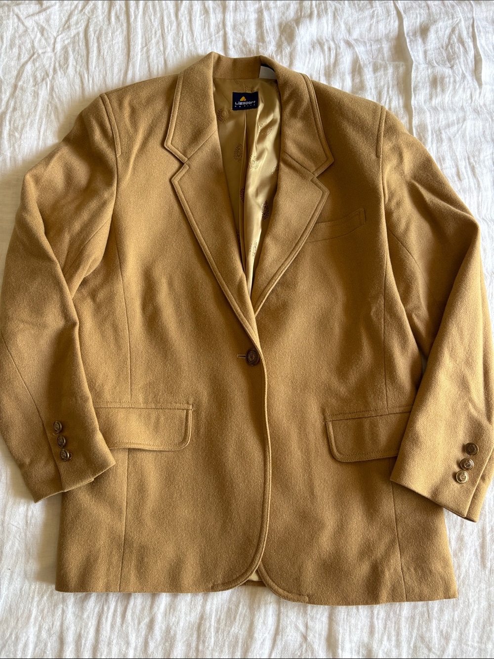 LizsportWomen's Tan Wool-Blend Blazer